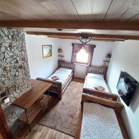 Ferienwohnung V Zajecskej Vezi Zaječí Exterior foto